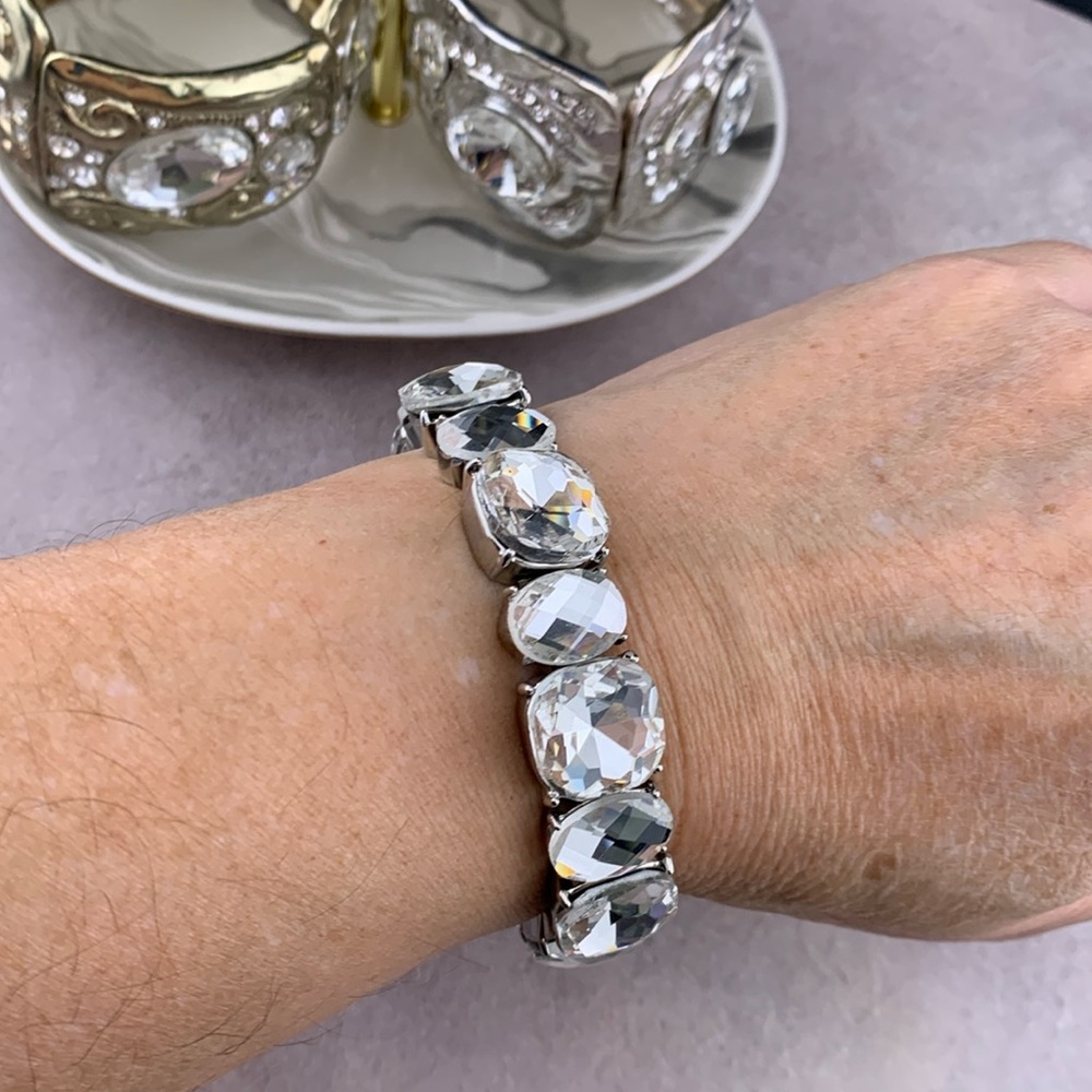 Chunky Silver Tone Glass Faceted Gem Stretch Bracelet